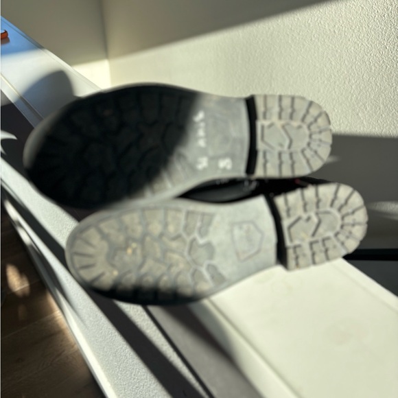 boc Black and Burgundy Lace-Up Combat Boots - Picture 5 of 6